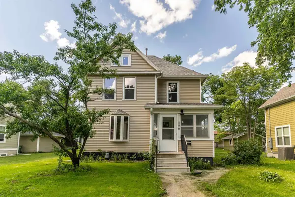 411 Saxon Street, Waterloo, IA 50703