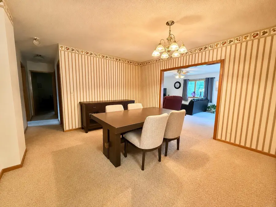 435 Church Street, Jesup, IA 50648 - #3