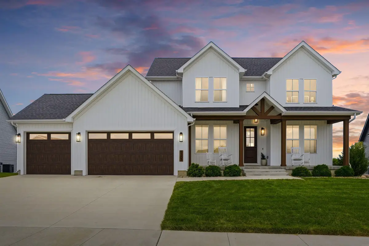5307 Fernwood Drive, Cedar Falls, IA 50613 - #1