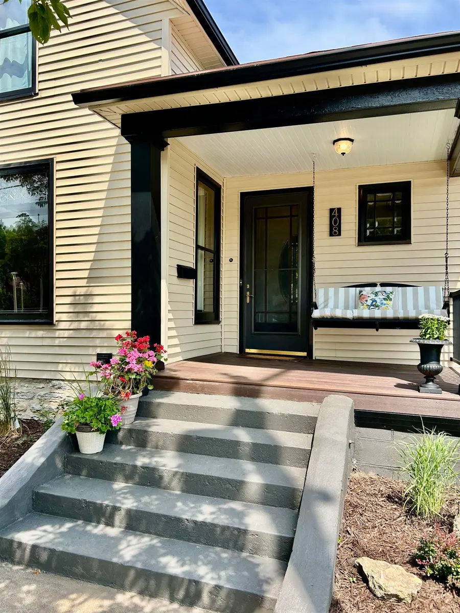 408 Winnebago Street, Decorah, IA 52101 - #2
