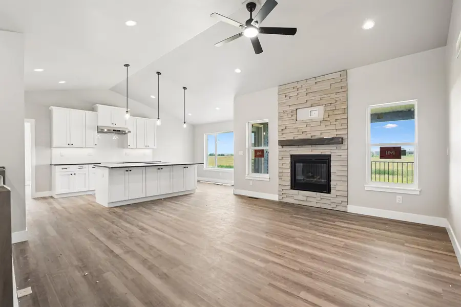 130 Moonlight Drive, Waterloo, IA 50701 - #2