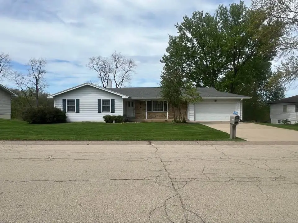 11383 Robin Hood, Dubuque, IA 52001 - #1