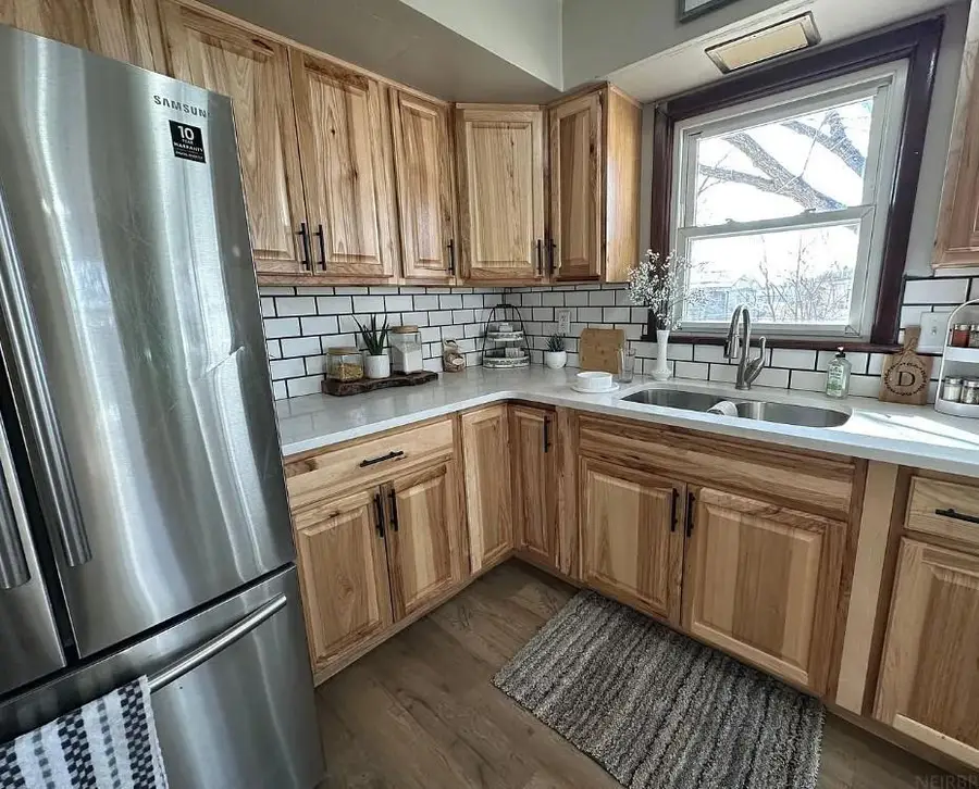 4039 Niles Street, Waterloo, IA 50703 - #3