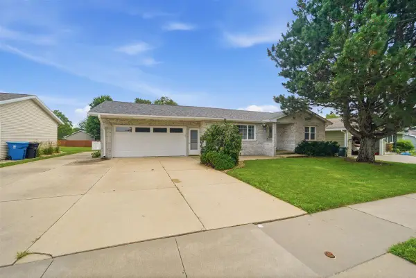 3713 Joan Drive, Waterloo, IA 50702