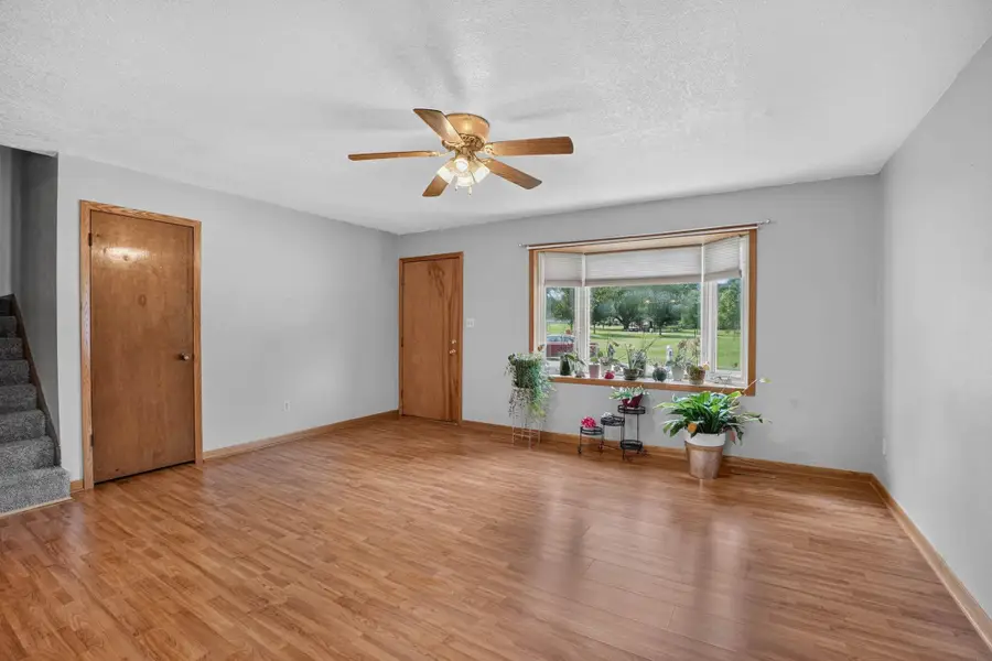 1303 Shultz Street, Waterloo, IA 50707 - #2
