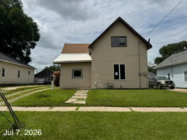 1714 N Pennsylvania Avenue, Mason City, IA 50401