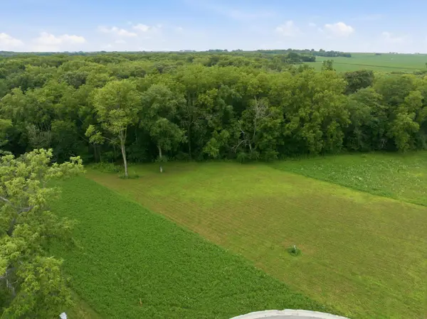 200 Cherry Street, Hudson, IA 50643