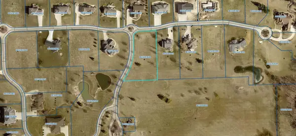 1771-27 Golf Course Boulevard, Independence, IA 50644