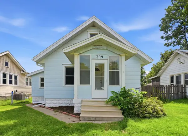 709 Magnolia Parkway, Waterloo, IA 50701