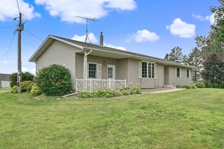 23902 130th Street, Parkersburg, IA 50665 - #3
