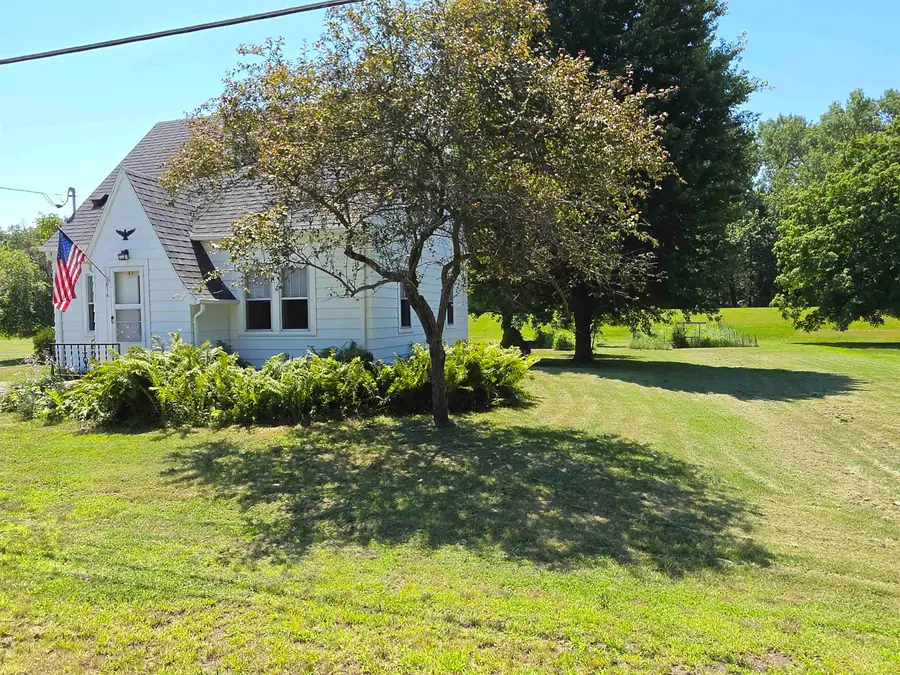 4616 Lafayette Road, Evansdale, IA 50707 - #2
