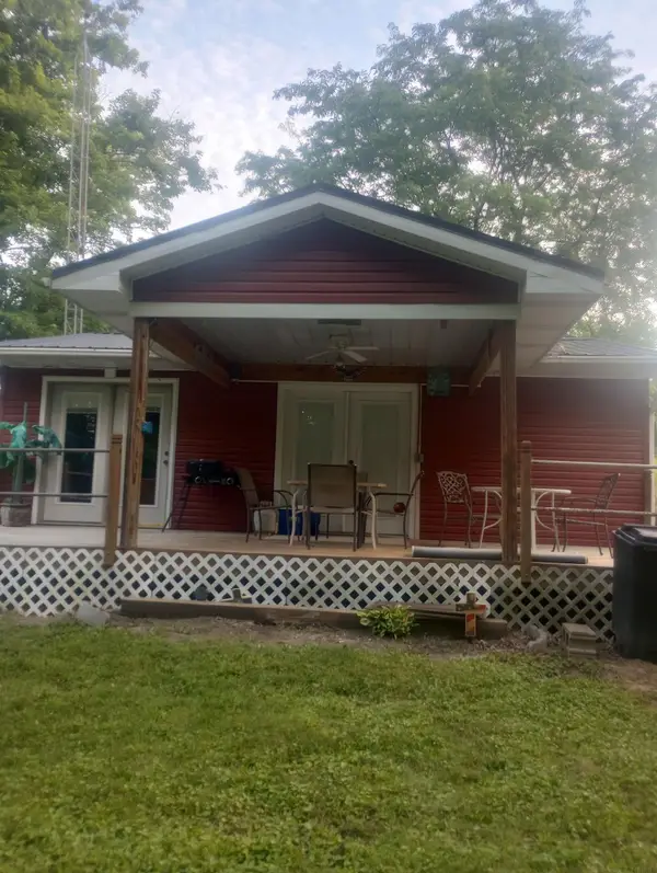 2516 4th Street, Melrose, IA 52569
