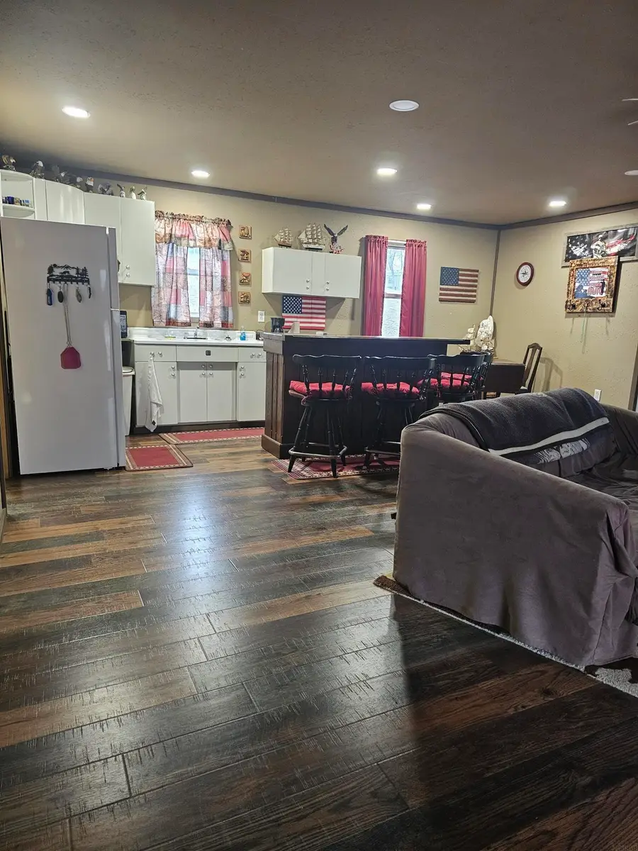 2516 4th Street, Melrose, IA 52569 - #2