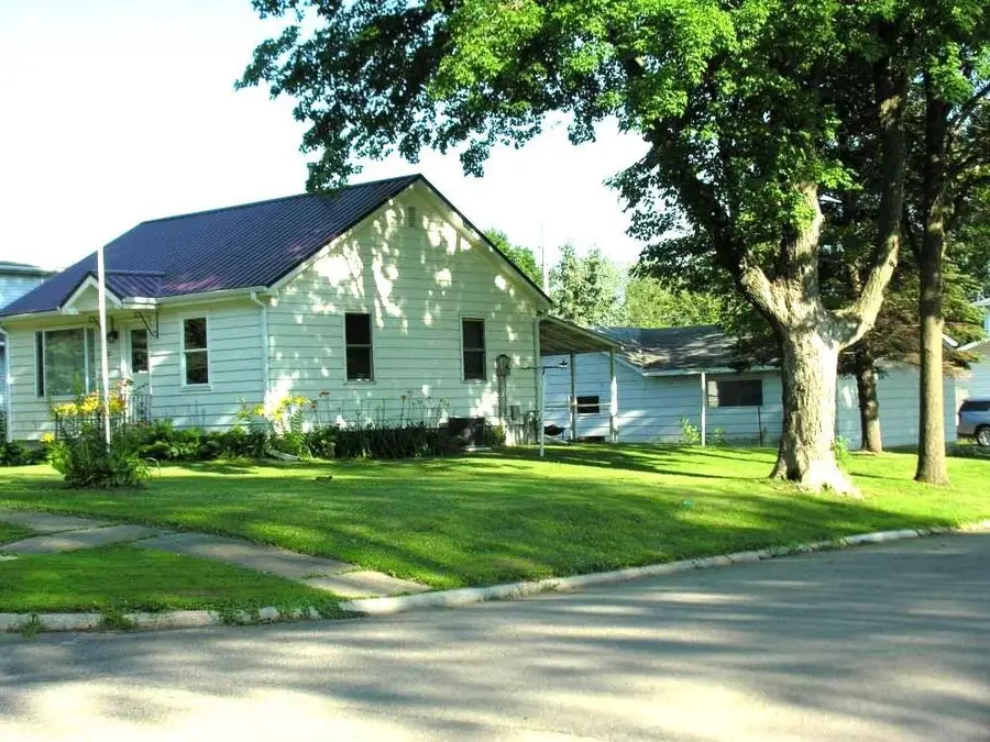 402 Ash Street, Osage, IA 50461 - #2