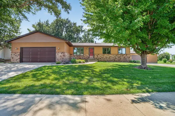 5822 Cimmarron Lane, Waterloo, IA 50701
