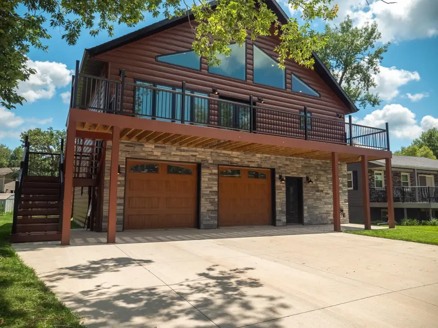 15385 Crane Street, Clear Lake, IA 50428 - #2
