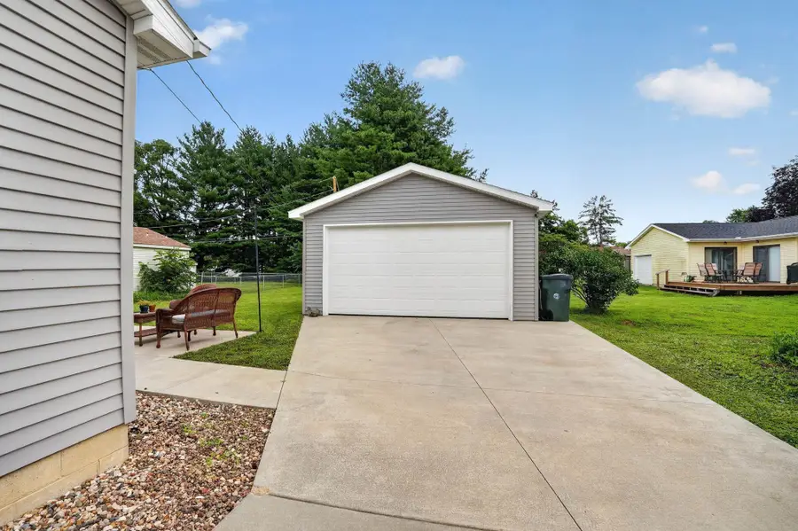 1239 Wren Road, Waterloo, IA 50701 - #2
