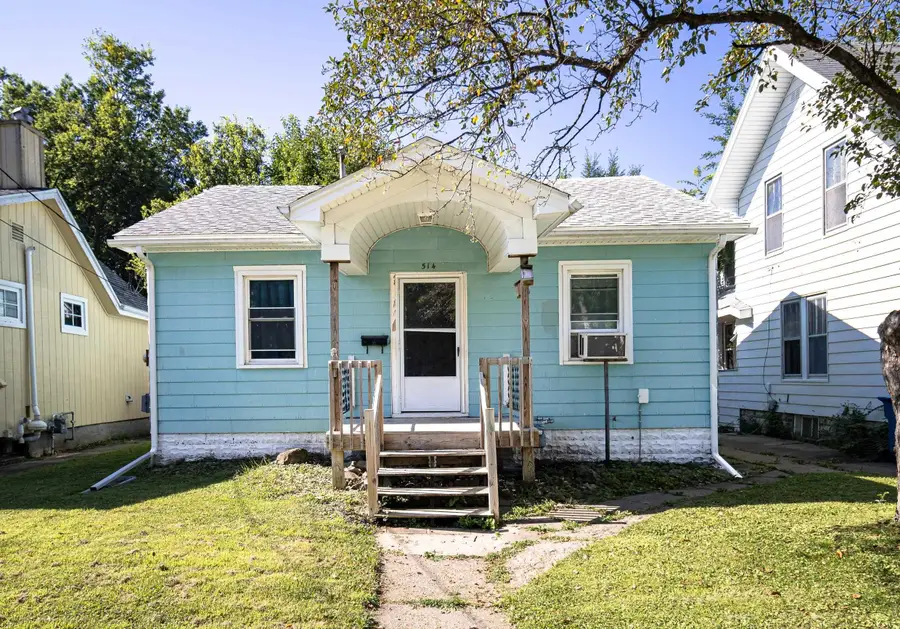 514 Pleasant Street, Waterloo, IA 50702 - #2