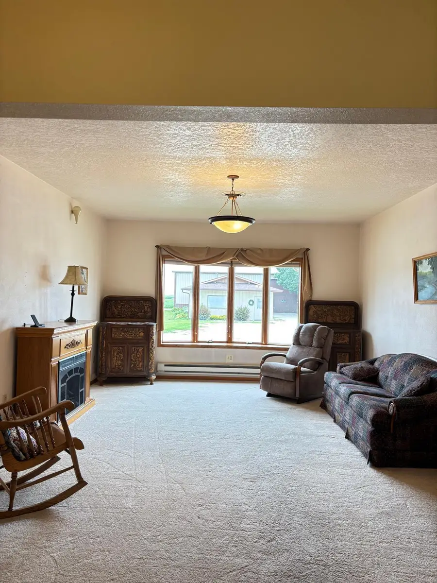 103 SE 6th Street, West Bend, IA 50597 - #2