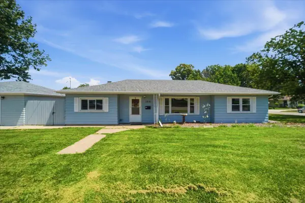 1051 Wisconsin Street, Waterloo, IA 50702