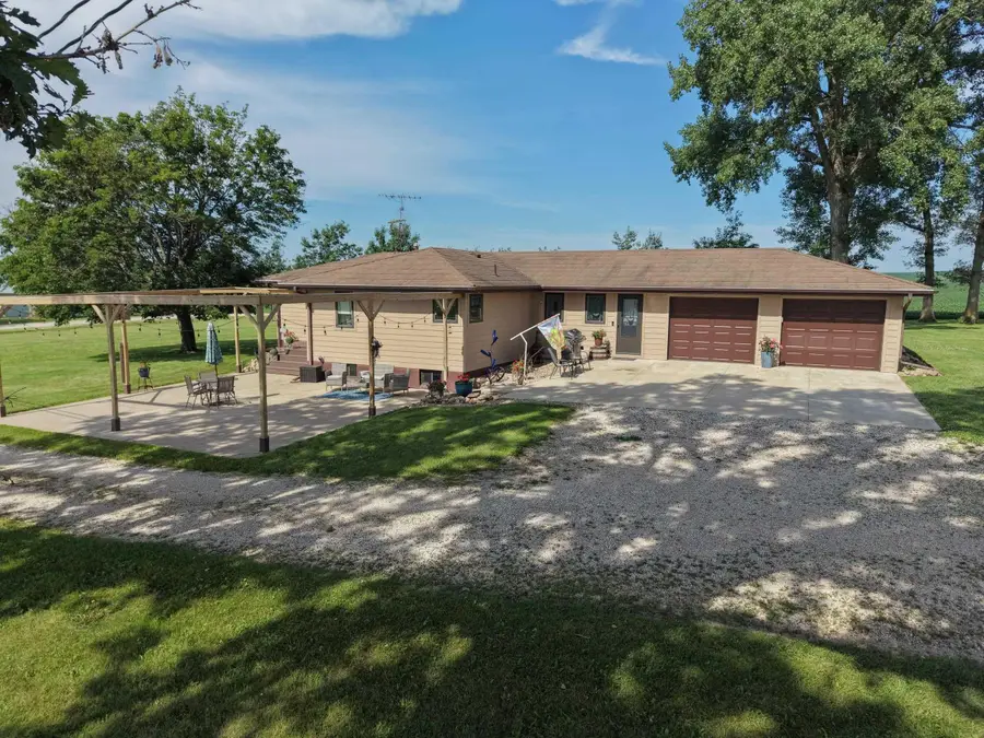 17431 300th Street, Parkersburg, IA 50665 - #2