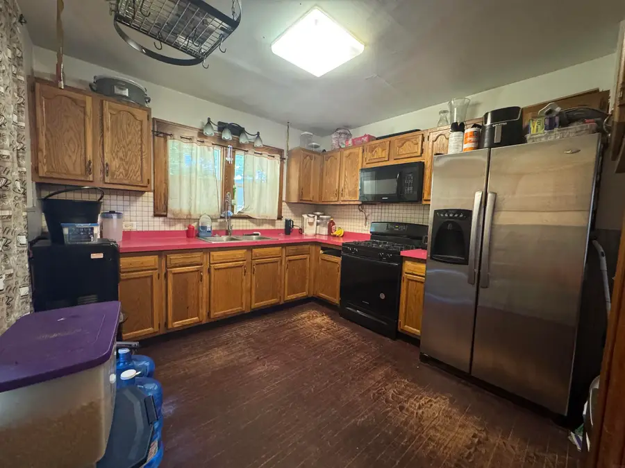 15469 County Home Rd E23, Anamosa, IA 52205 - #2