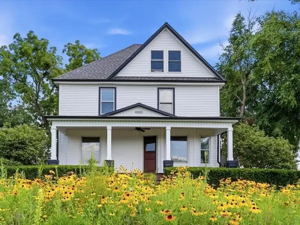 4245 W 4th Street, Waterloo, IA 50701