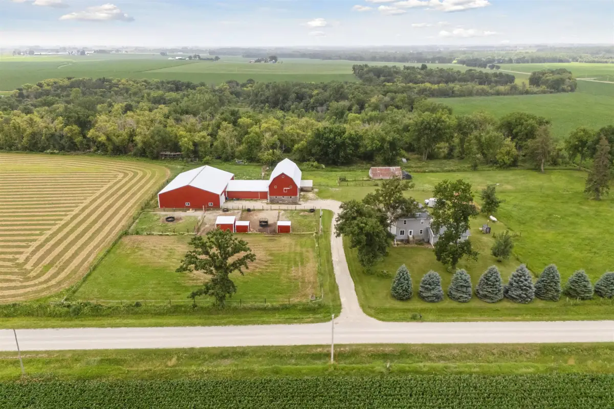 2682 110th Street, Fredericksburg, IA 50630 - #1