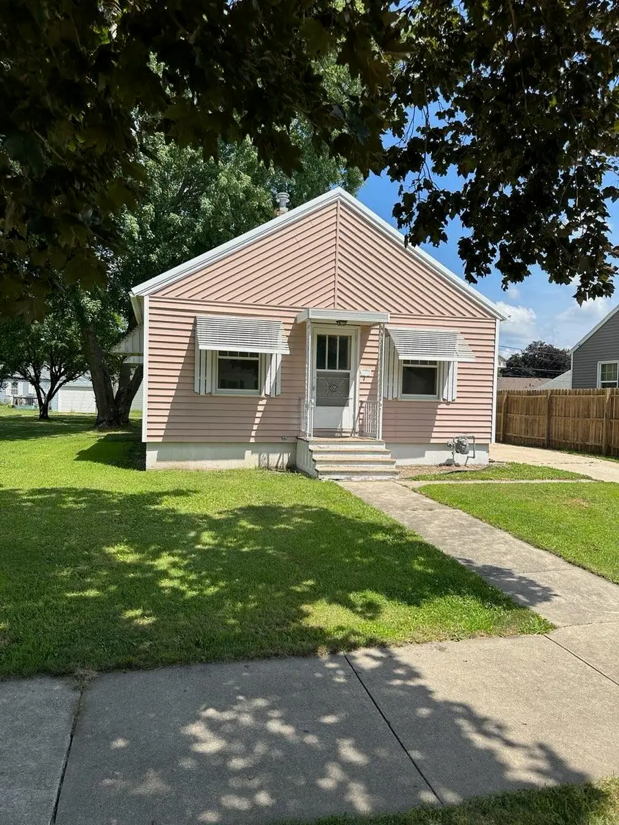 605 6th Avenue, Charles City, IA 50616 - #2