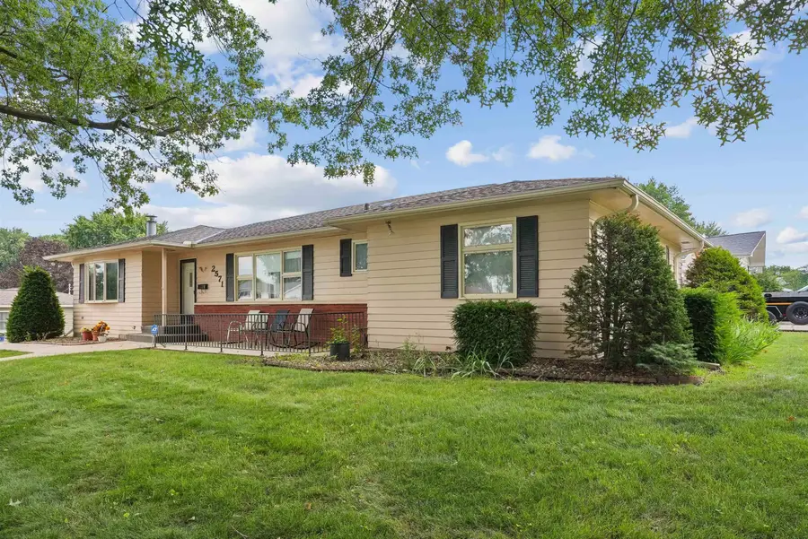 2571 Kate Street, Waterloo, IA 50701 - #2