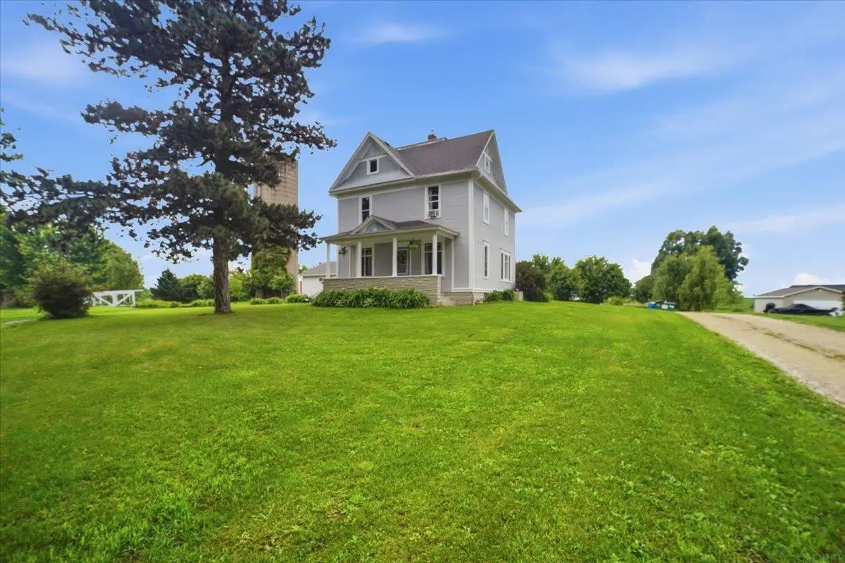 1224 240th Street, Waverly, IA 50677 - #1