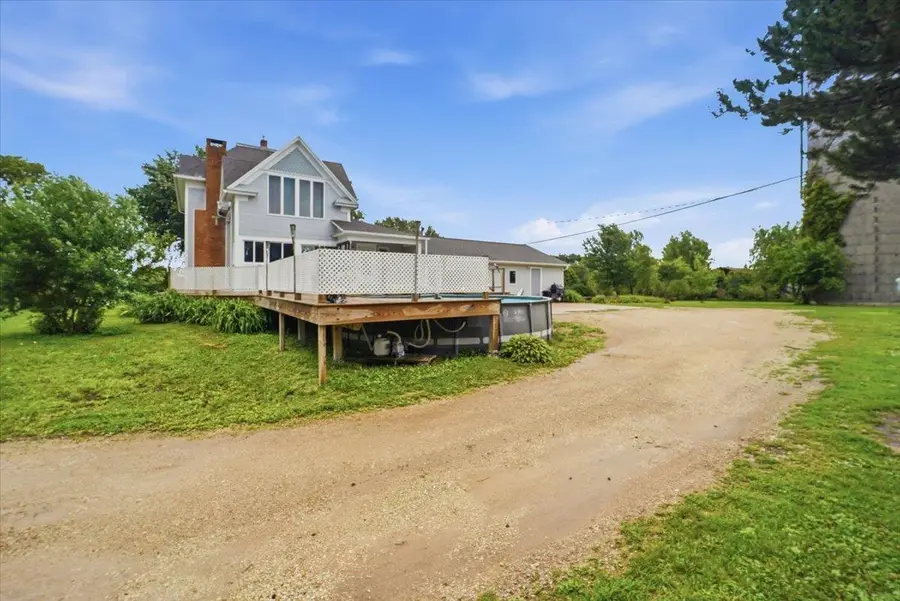 1224 240th Street, Waverly, IA 50677 - #3