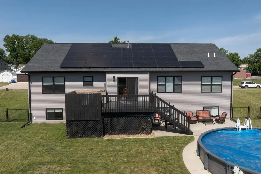 709 Pointer Circle, Center Point, IA 52213 - #3