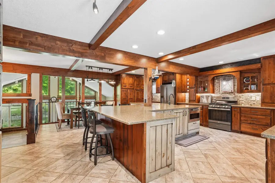 2317 S Frederick Avenue, Oelwein, IA 50662 - #3