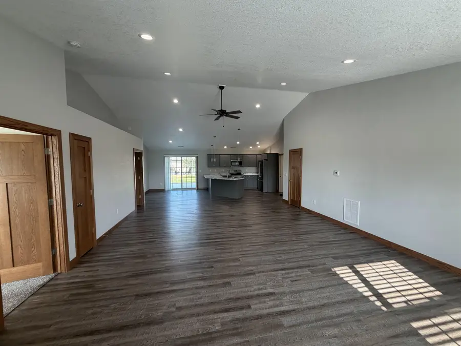 108 Bailey Drive #J, Manchester, IA 52057 - #3