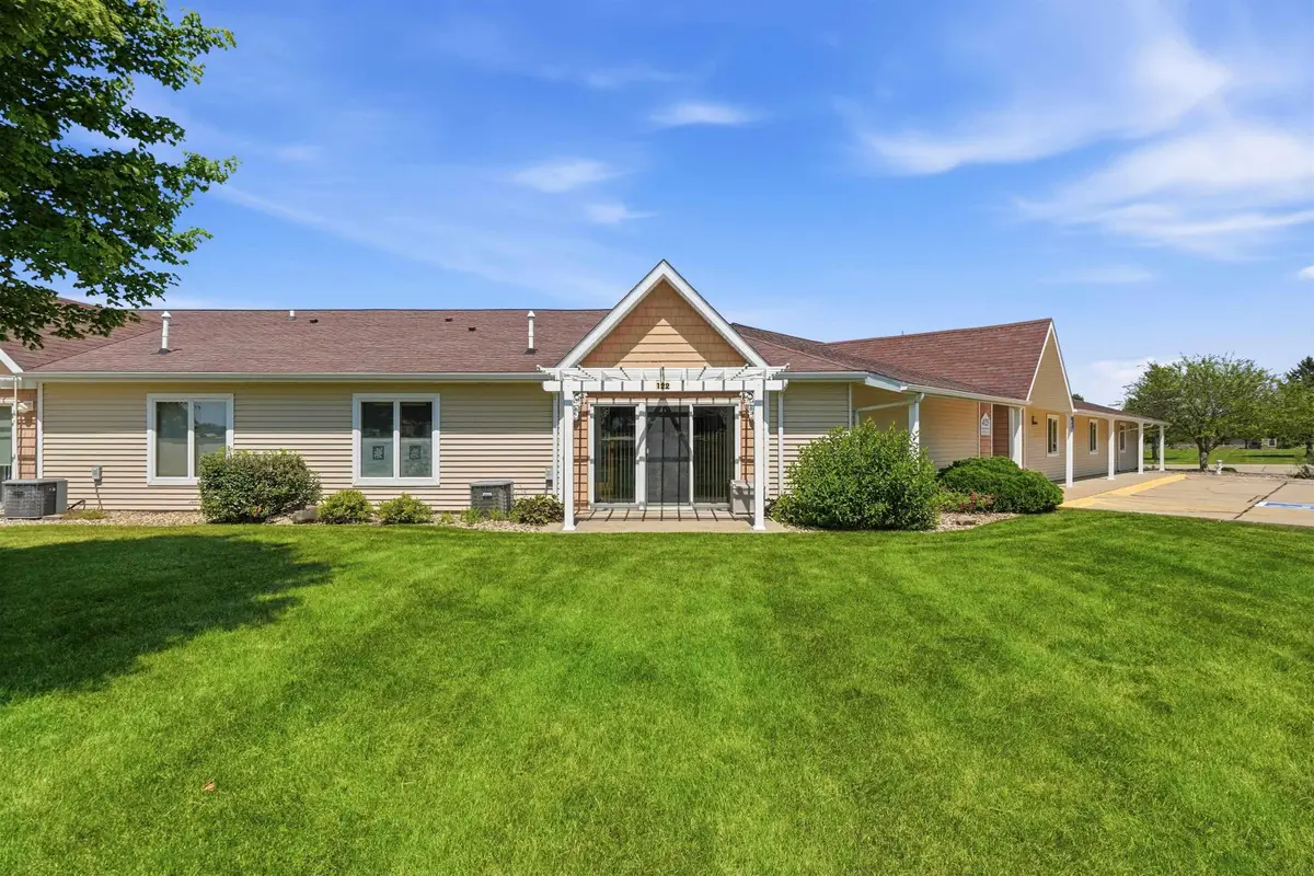 4125 Autumn Ridge Road #122, Cedar Falls, IA 50613 - #1