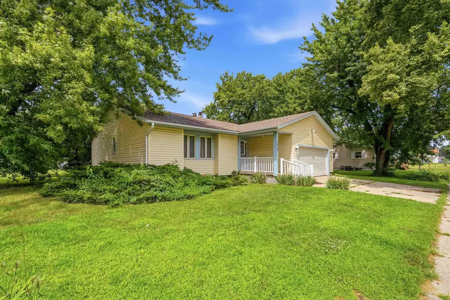 303 Ankeny Street, Waterloo, IA 50703 - #2