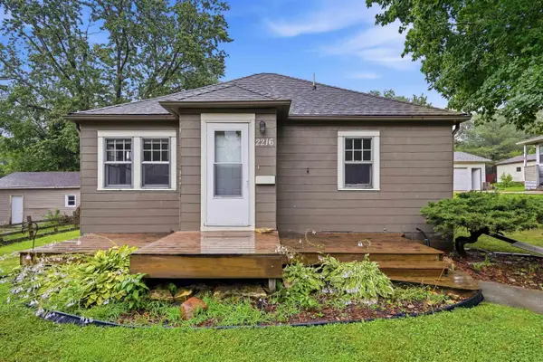 2216 Franklin Street, Cedar Falls, IA 50613