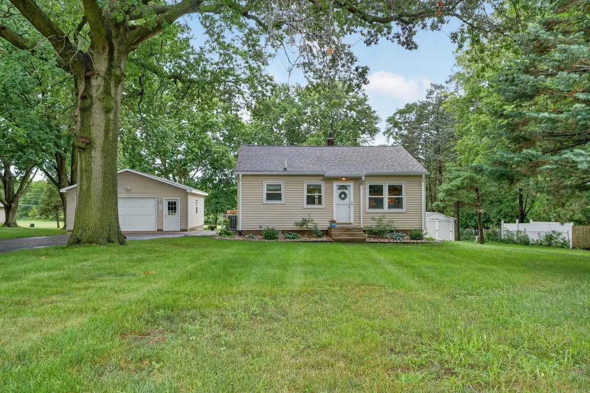 3911 S Main Street, Cedar Falls, IA 50613 - #1