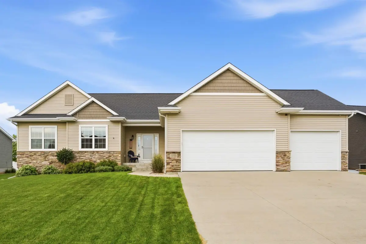 1229 Partridge Lane, Waterloo, IA 50701 - #1