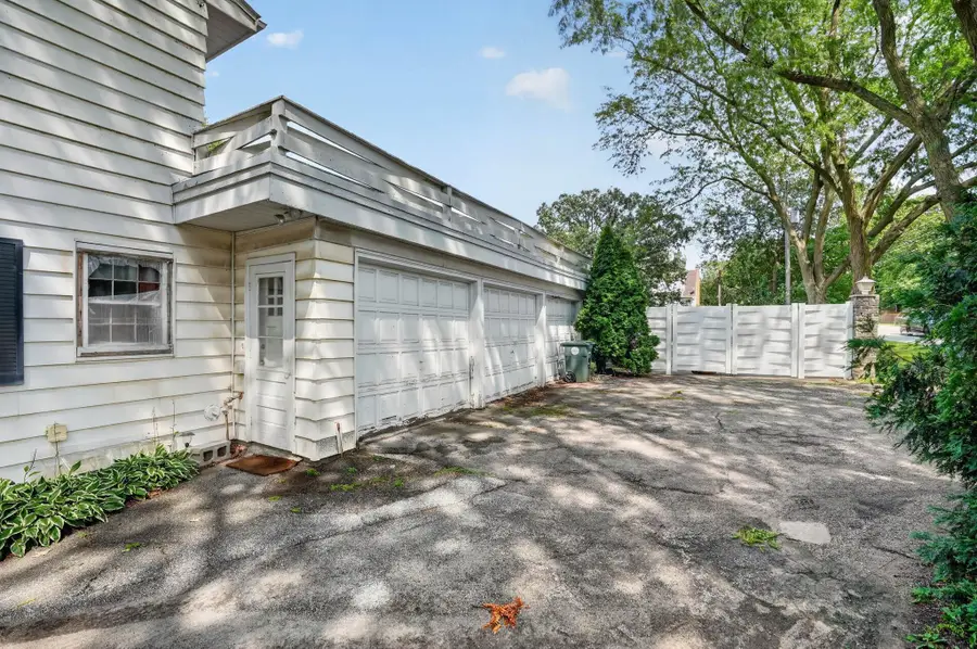 935 Prospect Boulevard, Waterloo, IA 50701 - #2