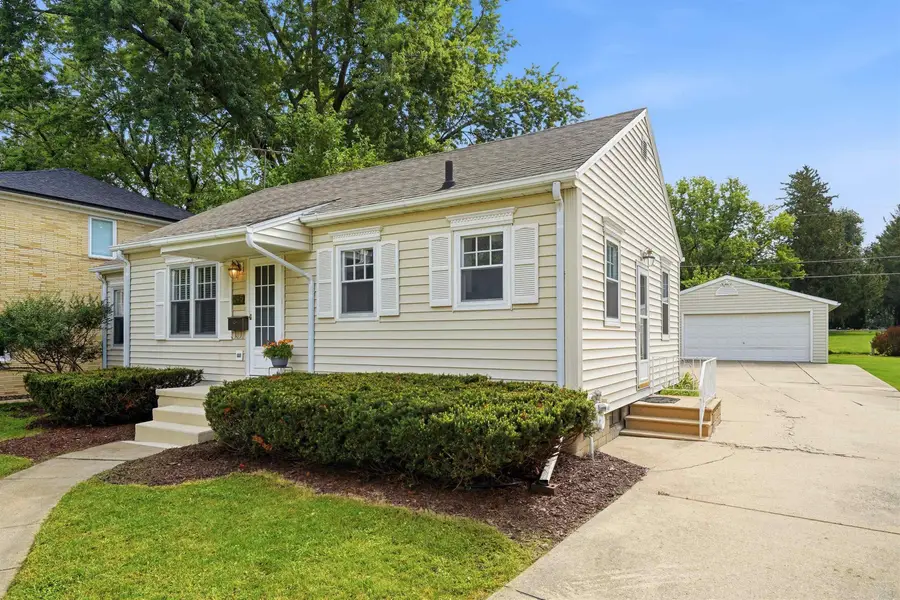 245 Derbyshire Road, Waterloo, IA 50701 - #2