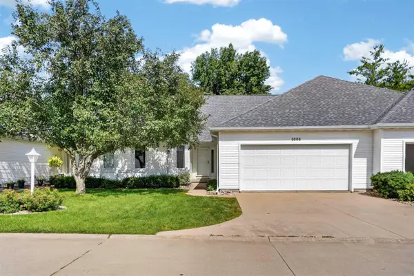 1006 NW 7th Avenue, Waverly, IA 50677