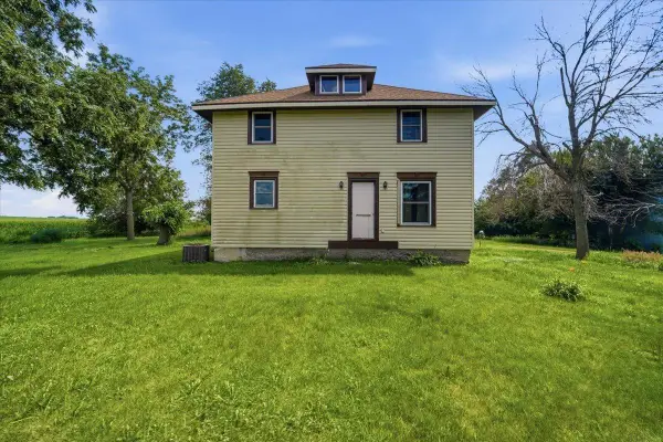 27698 195th Street, Iowa Falls, IA 50126