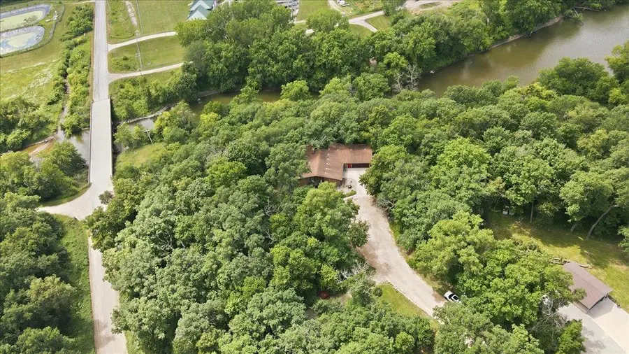 32008 234th Street, Eldora, IA 50627 - #2