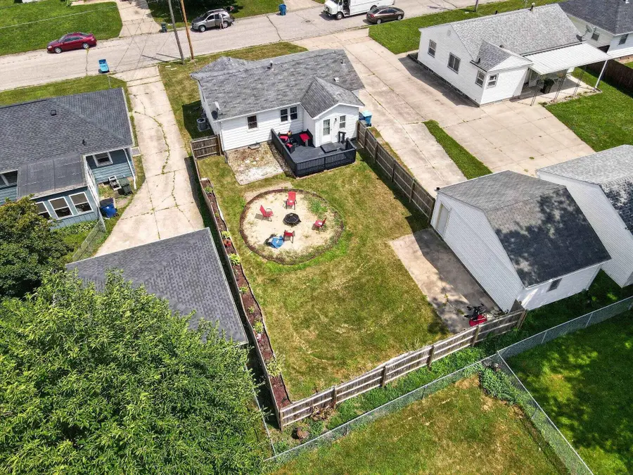 720 Dena Street, Waterloo, IA 50702 - #3