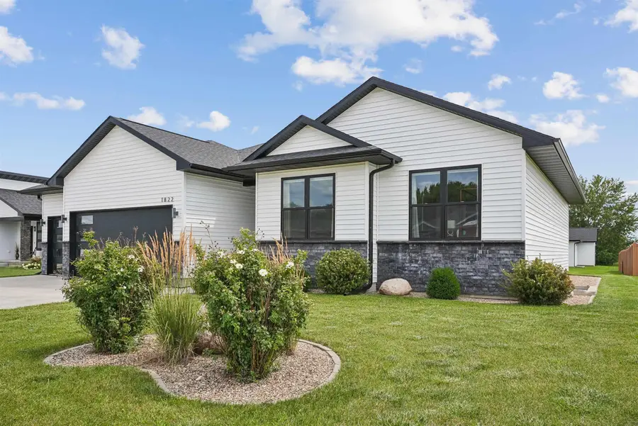 1822 Reese Road, Cedar Falls, IA 50613 - #3