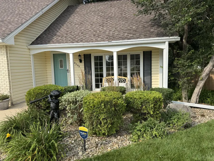 2329 Minnetonka Drive, Cedar Falls, IA 50613 - #2