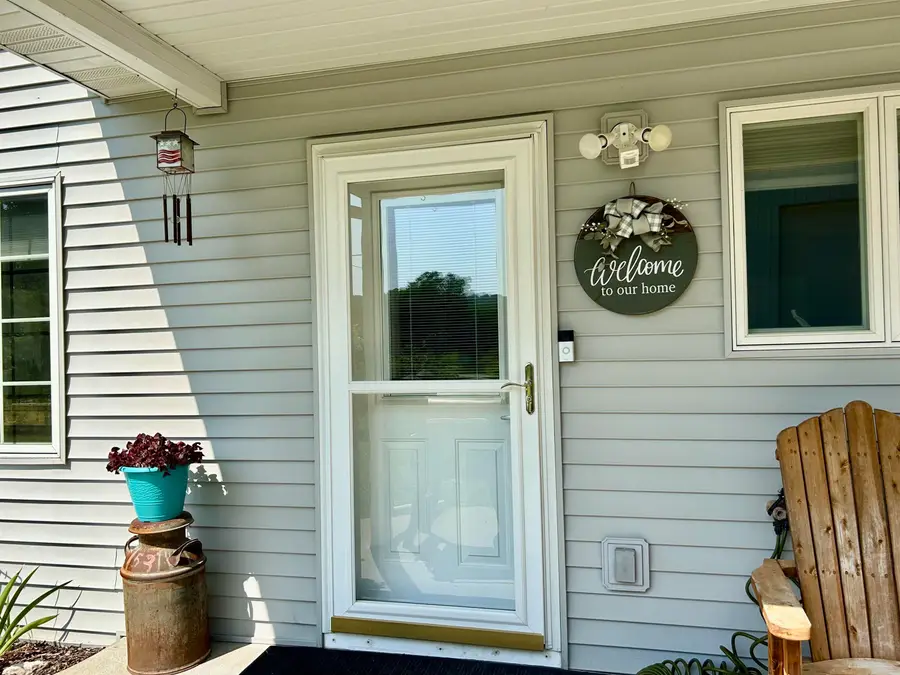 2493 River Road, Decorah, IA 52101 - #3