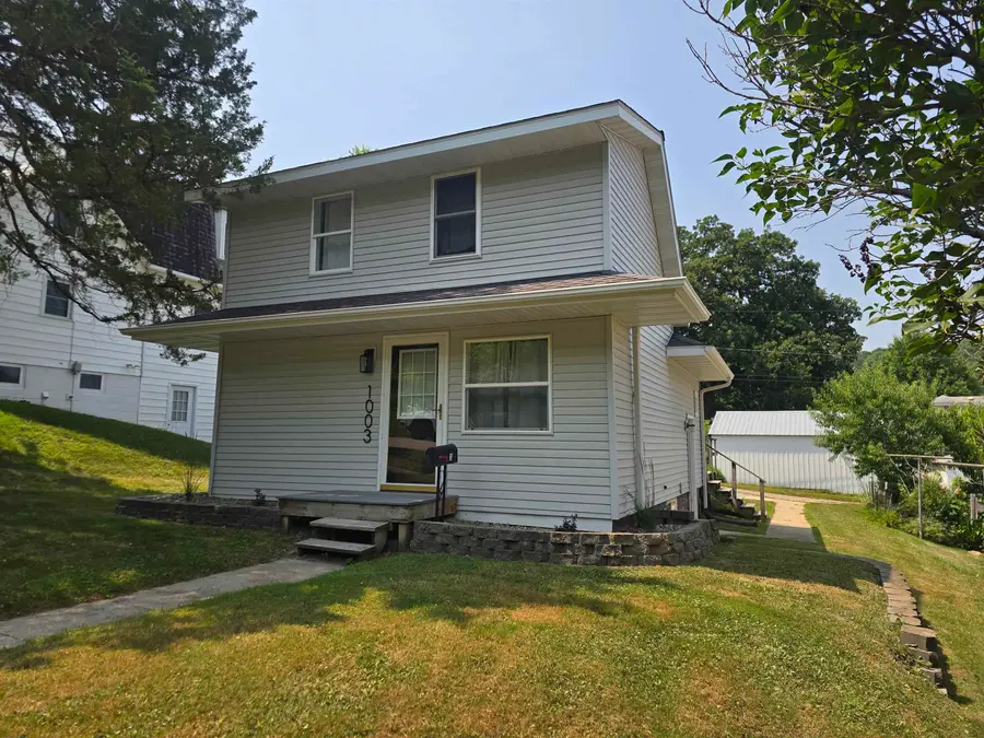 1003 River Street, Decorah, IA 52101 - #2